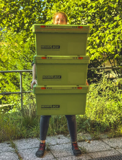 Umweltfreundliche Büromaterialien versendet in Mehrwegboxen